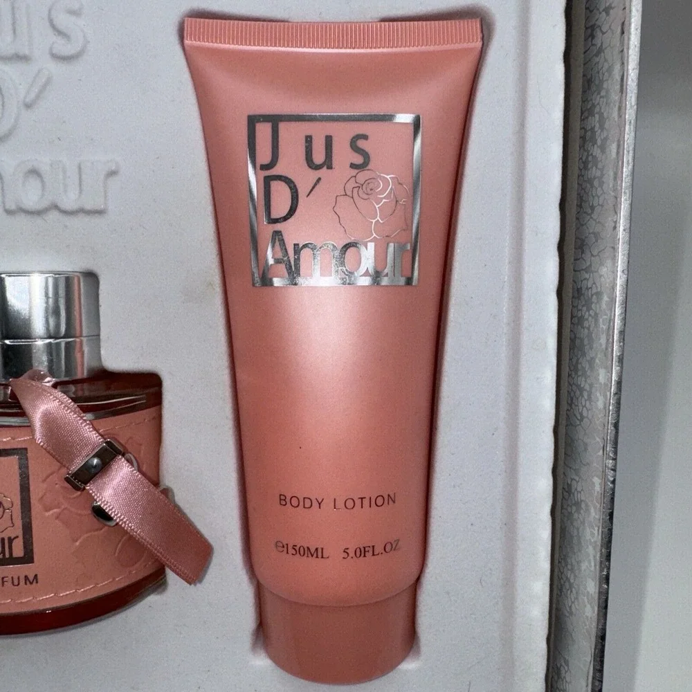 Jus D'Amour by Dumont Paris 3Pc Gift‎ Set EDP SPRAY, Body Lotion, Shower Gel NIB